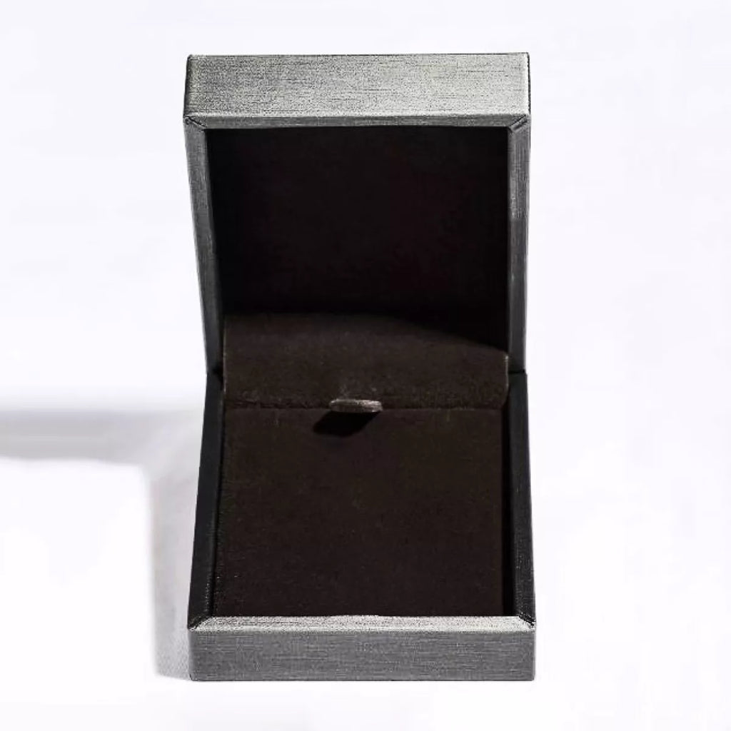 0547628d-3c1a-4a19-bbab-2ce1773d9e17-Max-Origin