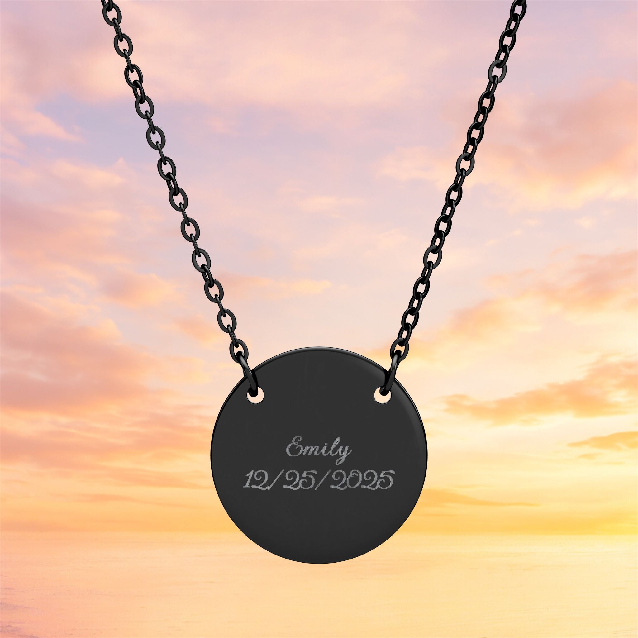 Engraved Circle Name Necklace | Personalized Round Pendant Necklace