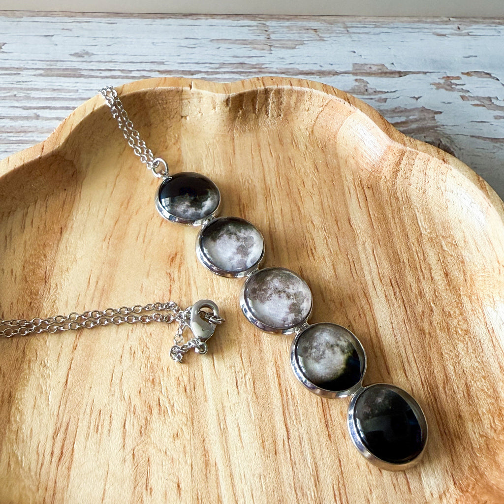 Moon Phase Pendant Necklace | Gift