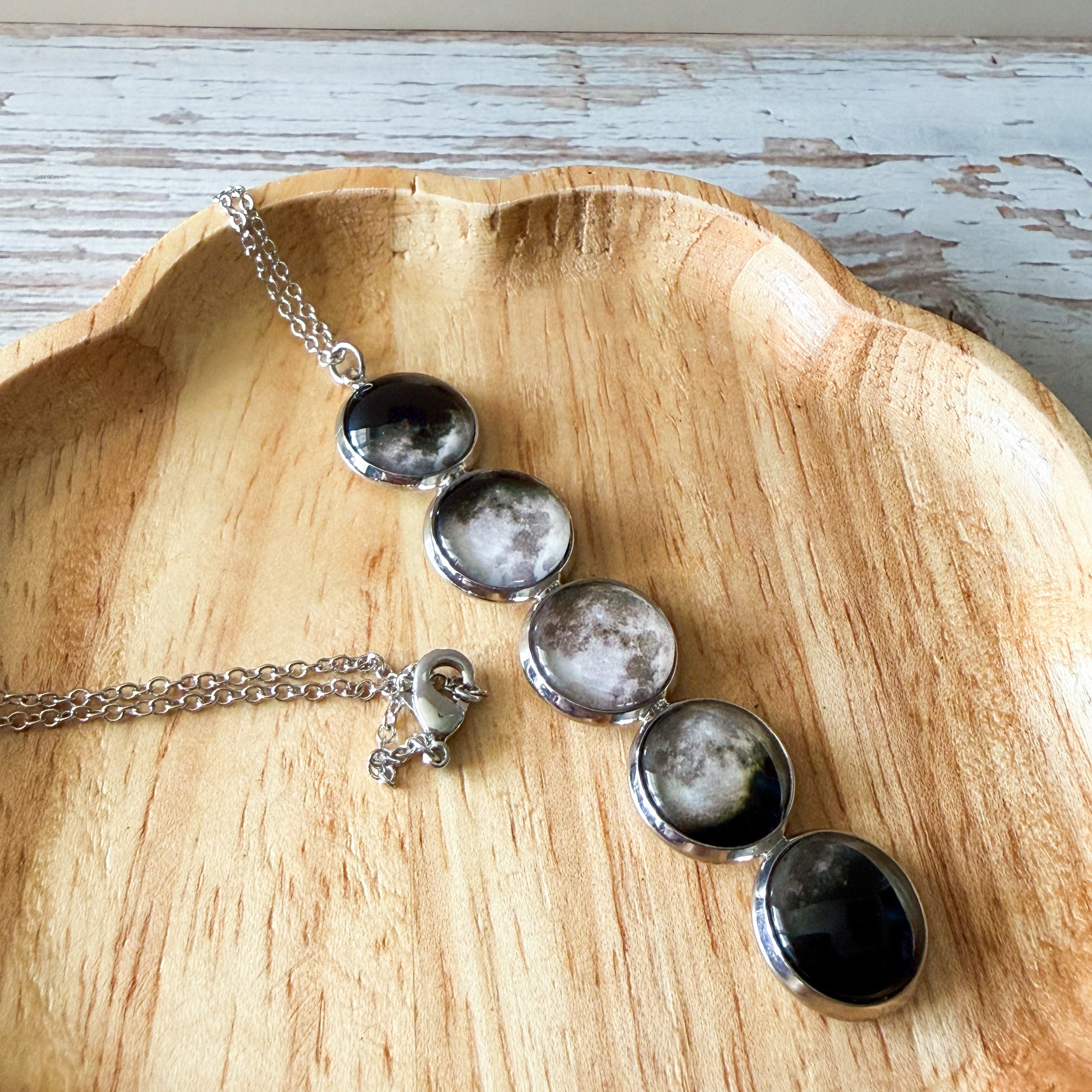 Moon Phase Pendant Necklace | Gift